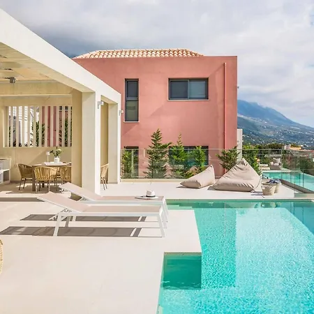 Sorian Kitrino Villa